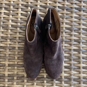 NWOT Brown Sofft Boot 8